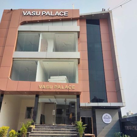 Hotel O Vasu Palace Ayodhya Zewnętrze zdjęcie